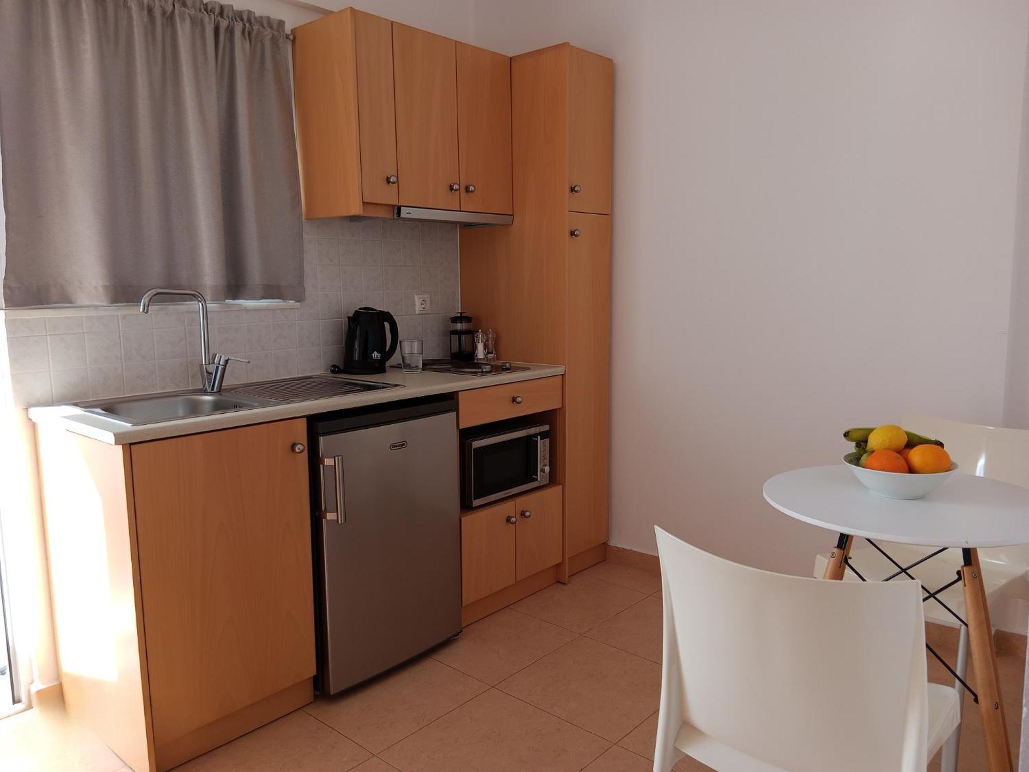 קיוטארי Corafili Holiday Suites מראה חיצוני תמונה
