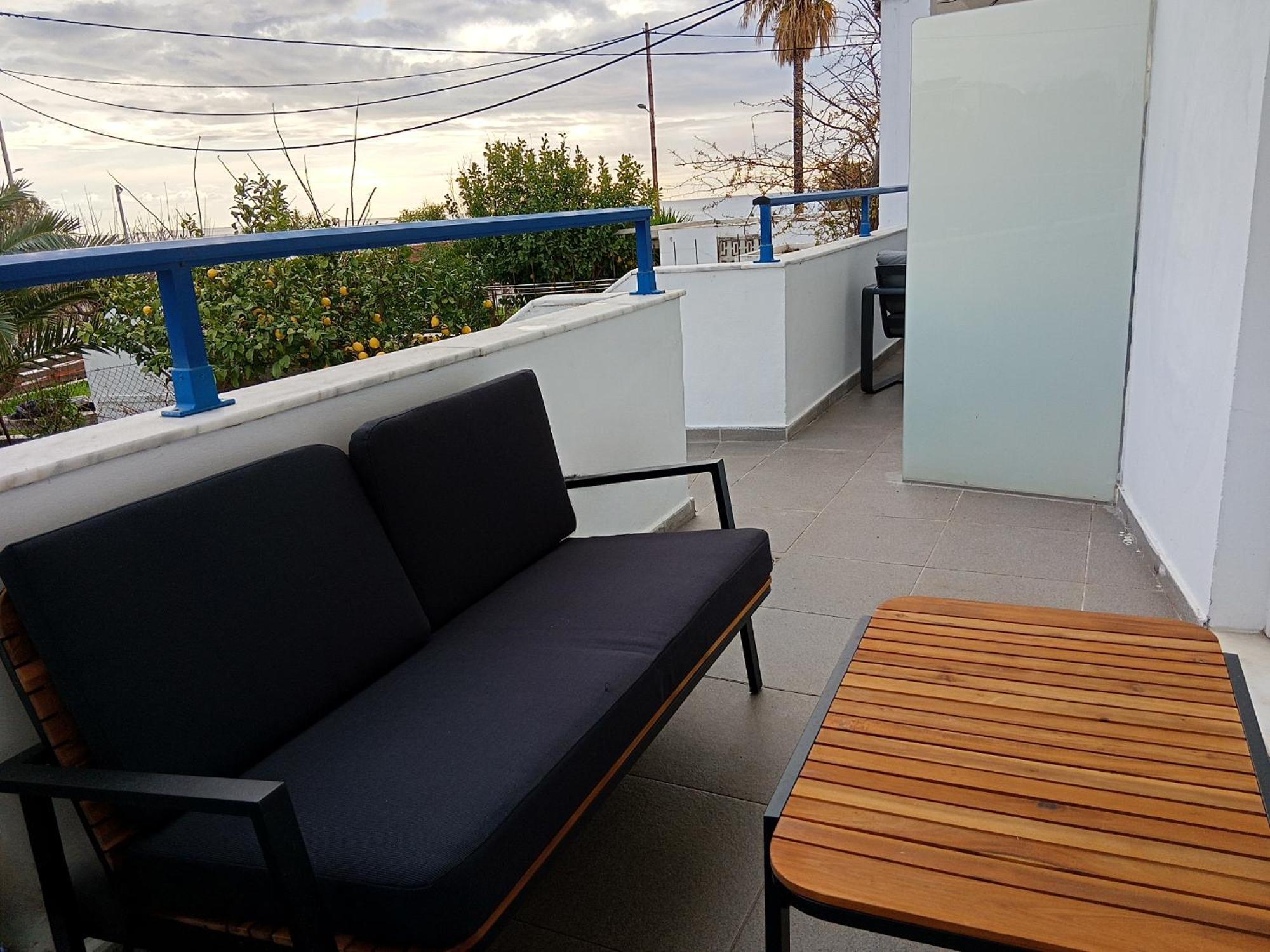 קיוטארי Corafili Holiday Suites מראה חיצוני תמונה