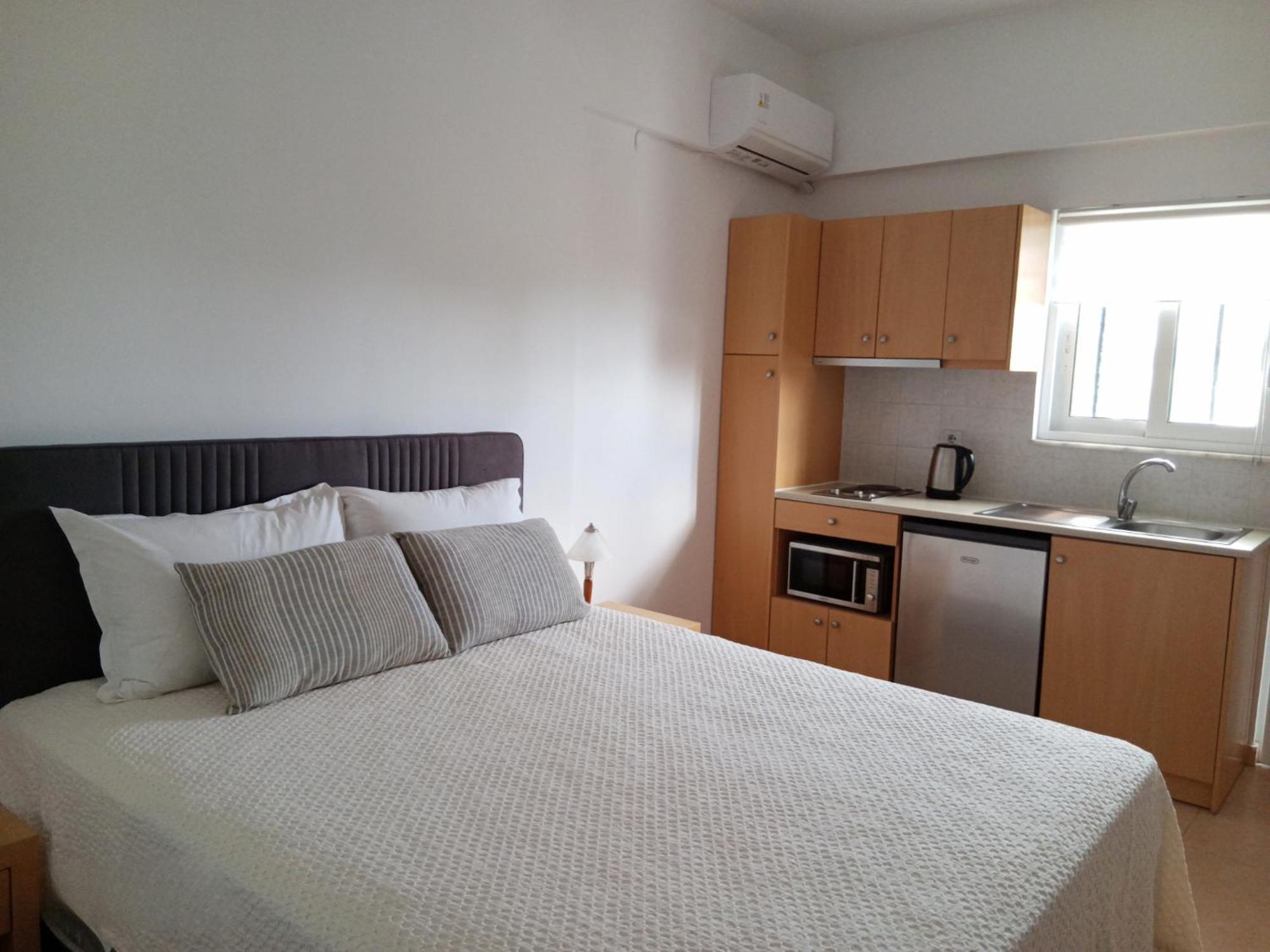 קיוטארי Corafili Holiday Suites מראה חיצוני תמונה