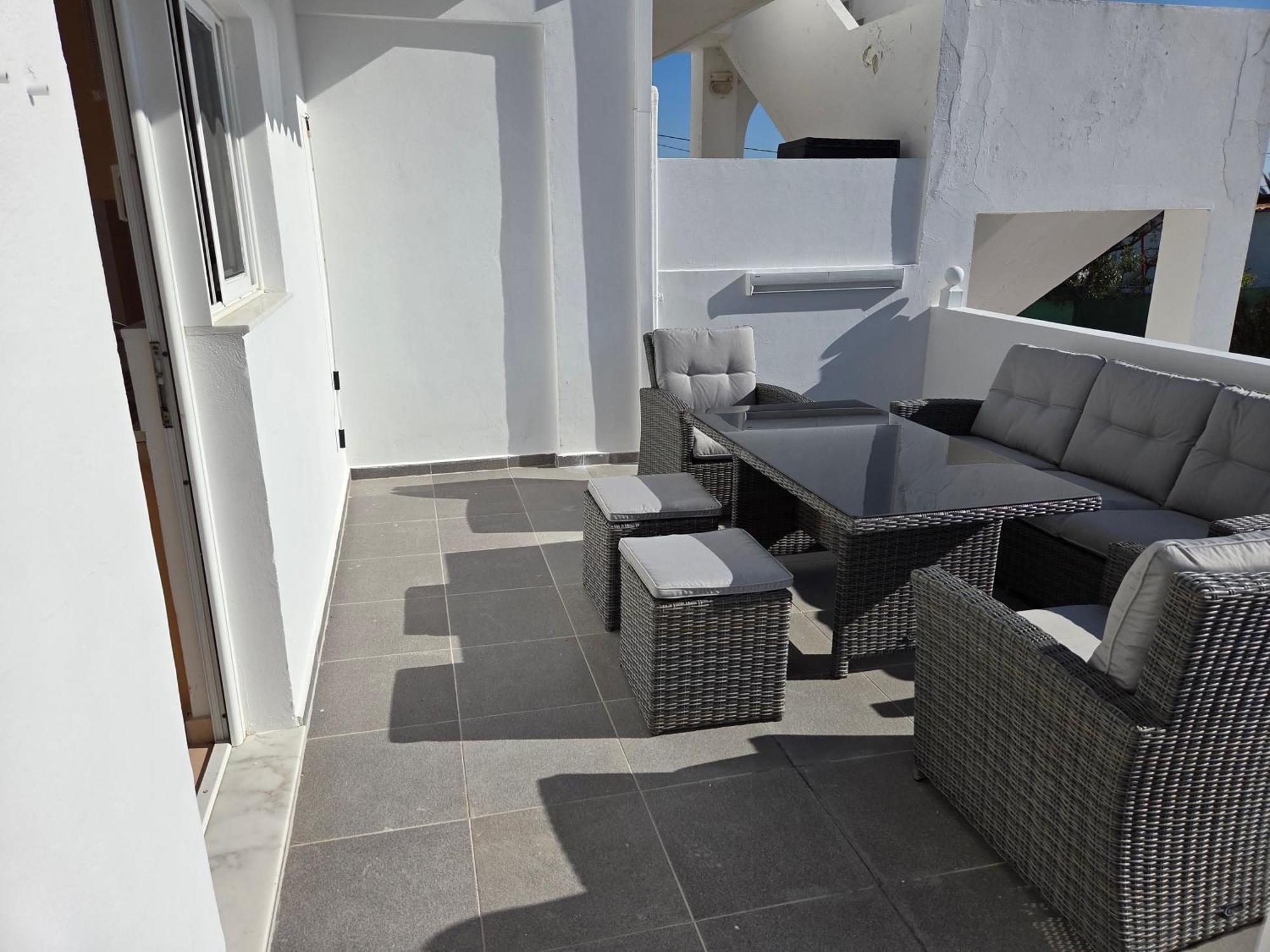 קיוטארי Corafili Holiday Suites מראה חיצוני תמונה