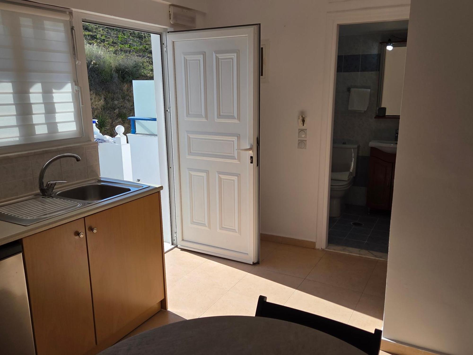 קיוטארי Corafili Holiday Suites מראה חיצוני תמונה